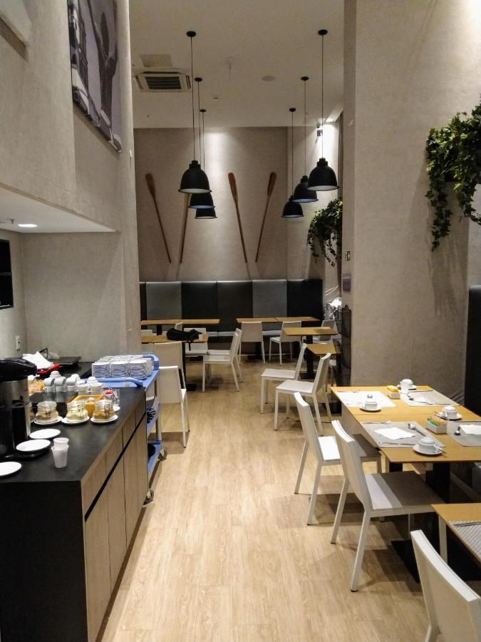 סלבאדור Aparthotel Condominio Mondial מראה חיצוני תמונה